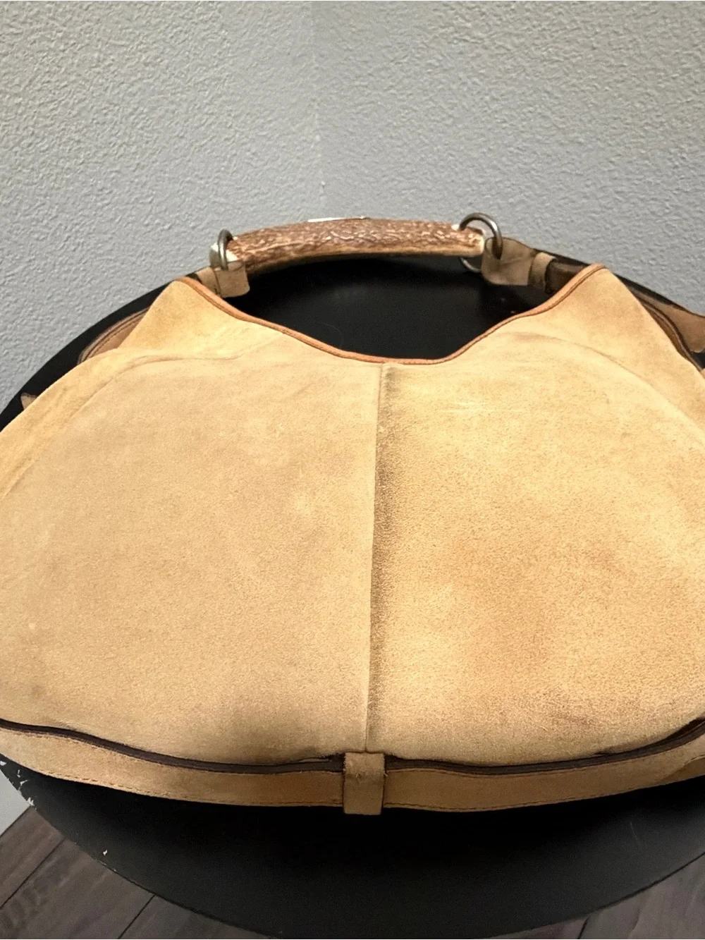 ❤️Tom ford Era Yves Saint Laurent Rive Gauche   Medium Suede Mombasa bag